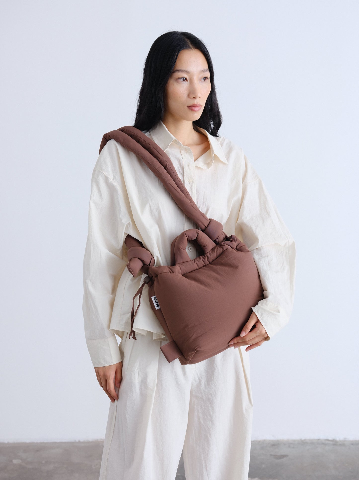 Compact Ona Soft Bag