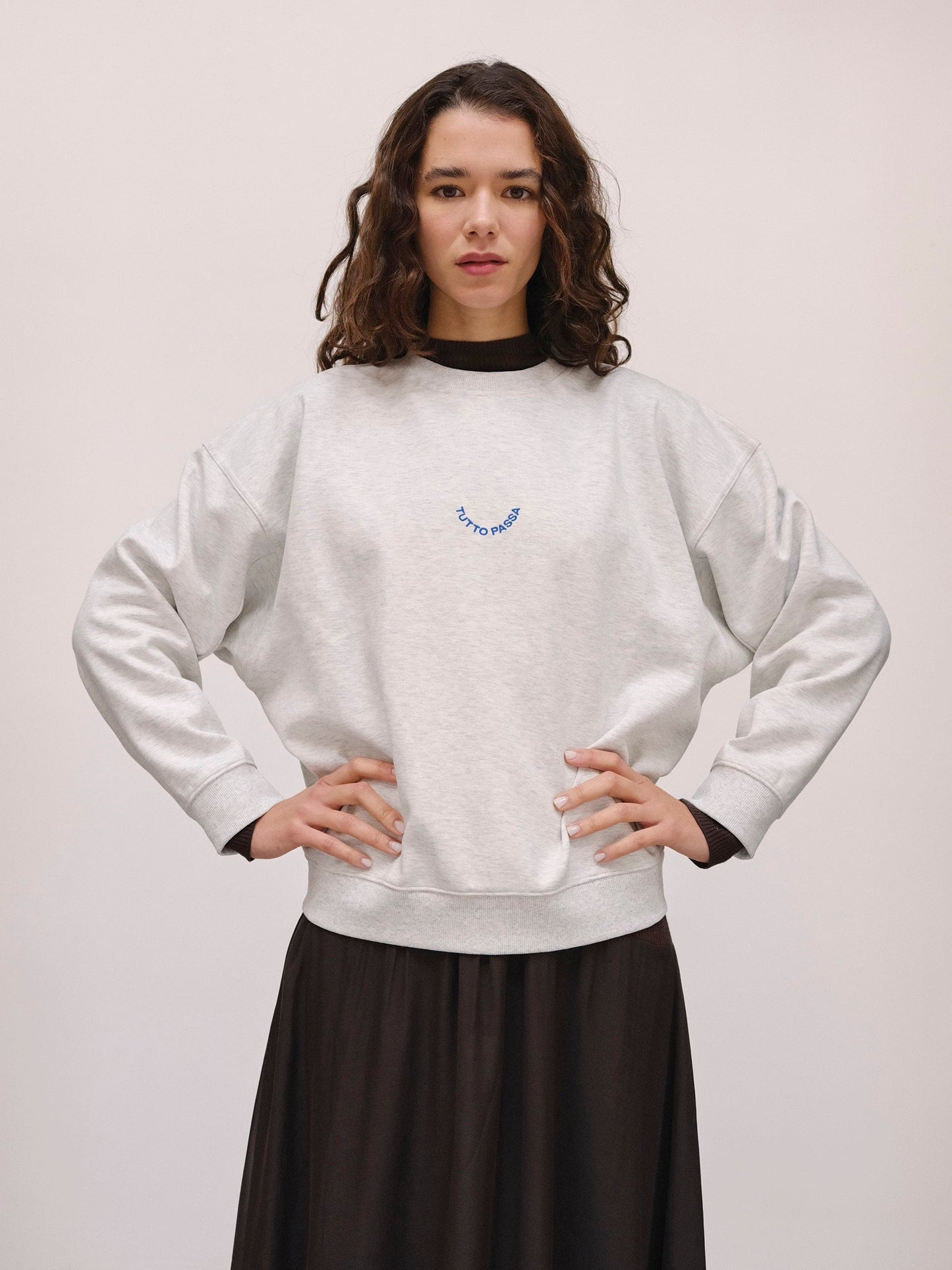 Sweatshirt